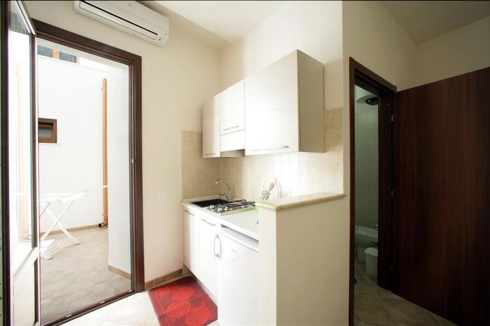 Mansarda Con Terrazzo Apartment Trapani Bagian luar foto