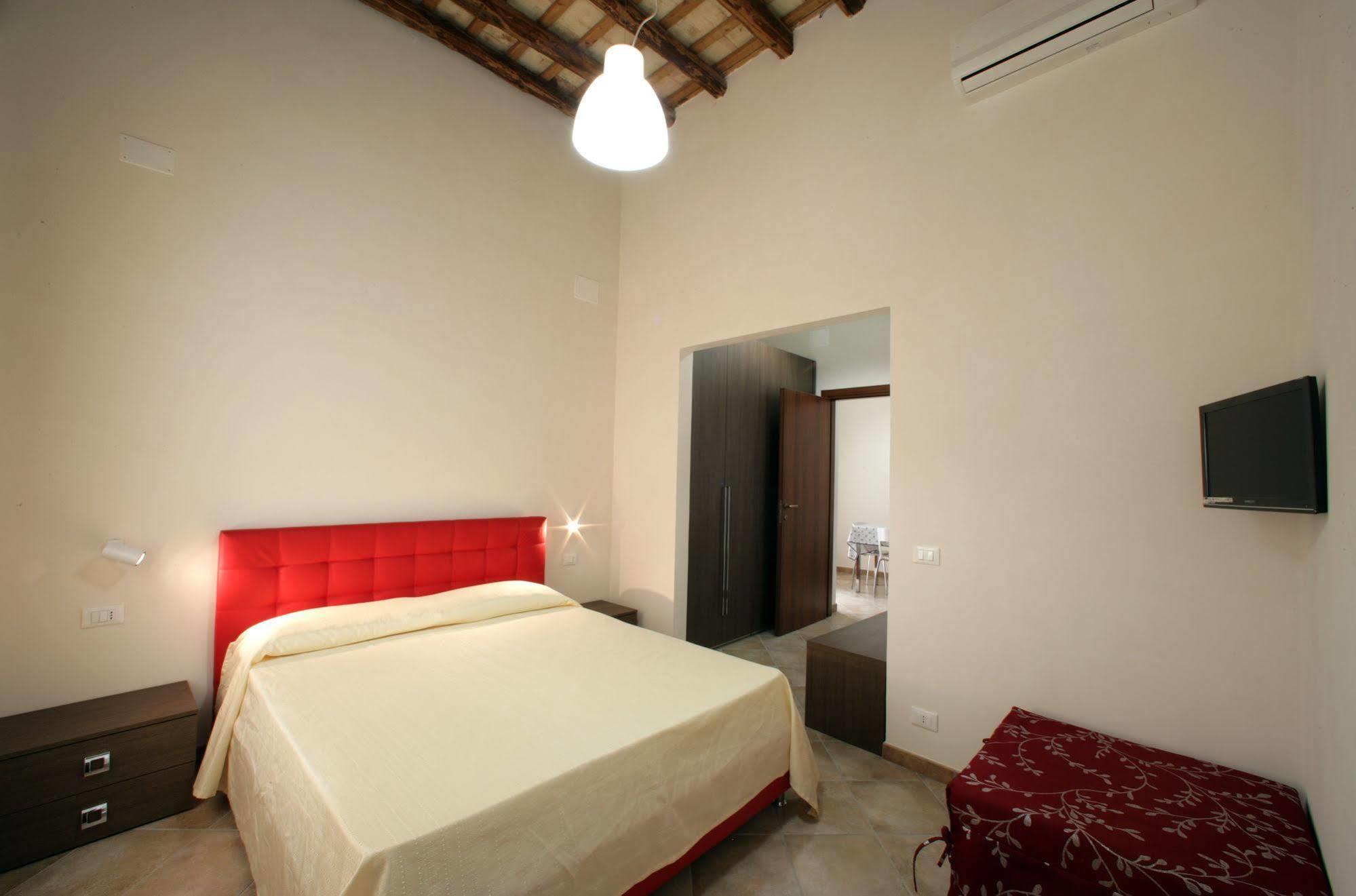 Mansarda Con Terrazzo Apartment Trapani Bagian luar foto
