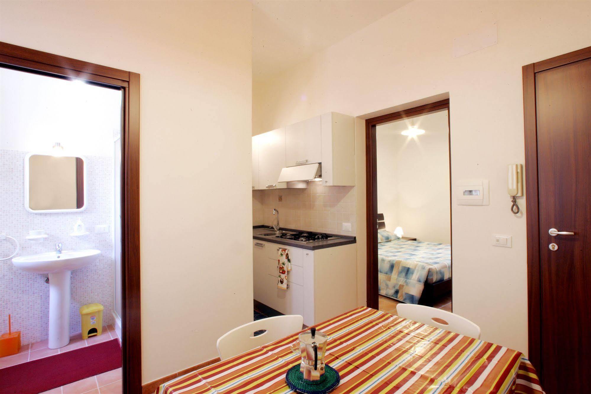 Mansarda Con Terrazzo Apartment Trapani Bagian luar foto