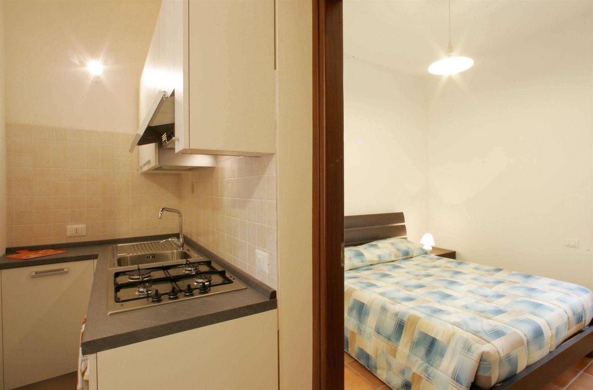 Mansarda Con Terrazzo Apartment Trapani Bagian luar foto